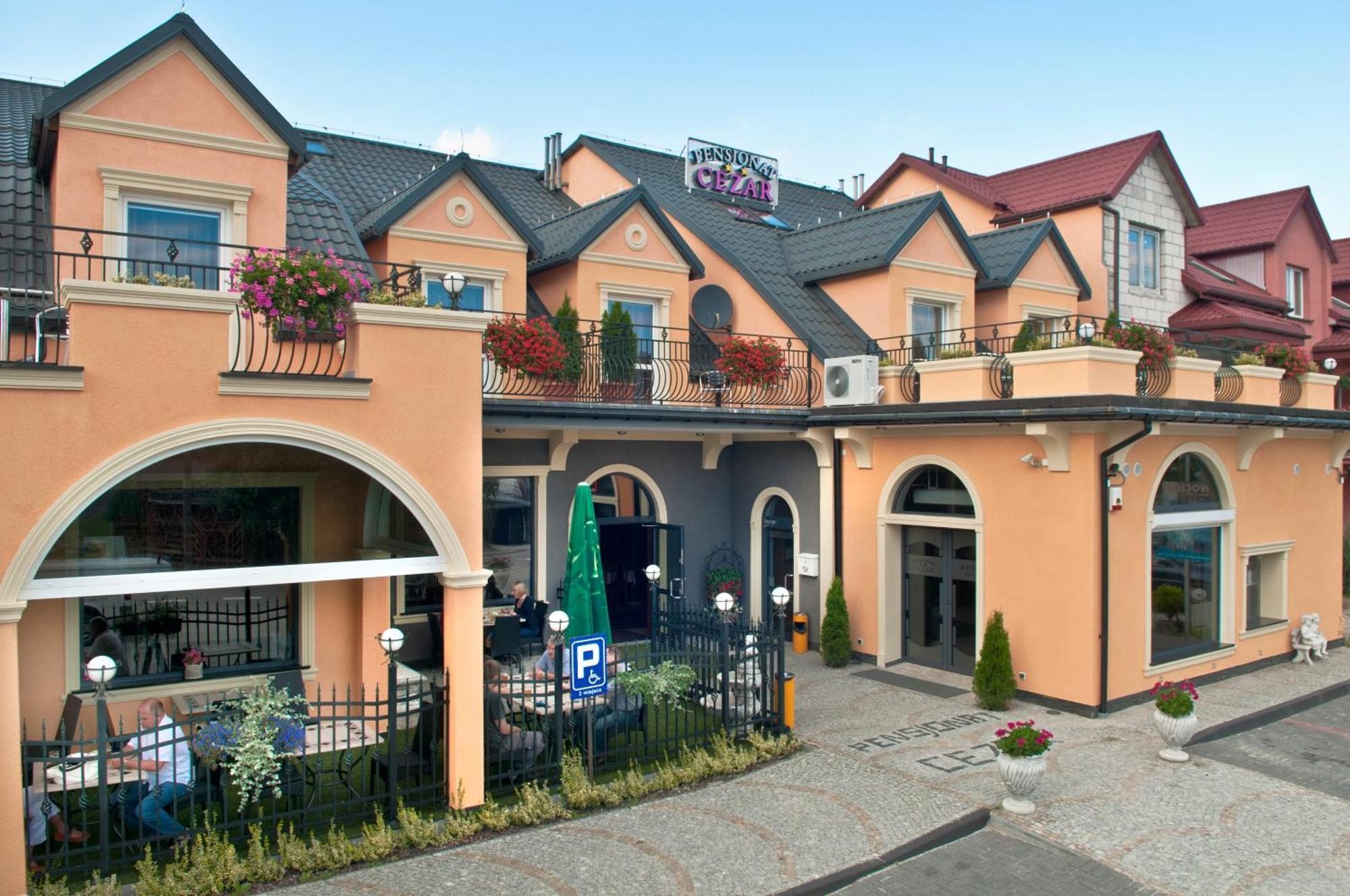 Pensjonat Cezar Siemiatycze Exterior photo